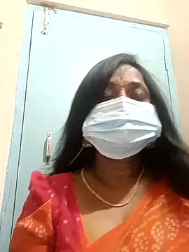 Snapshot of Raagini-Devi chatting on March 6, 2026, 5:19 pm Raagini-Devi online show from March 6, 2026, 5:19 pm