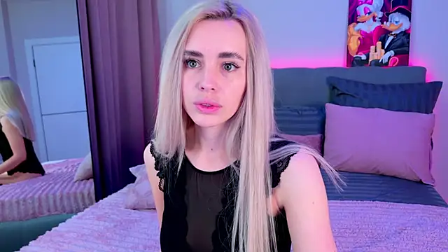 Snapshot of Rossy_X chatting on June 5, 2026, 12:48 am Rossy X online show from June 5, 2026, 12:48 am
