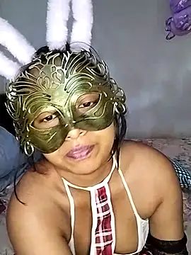 Snapshot of sugermoji chatting on March 13, 2026, 5:12 am sugermoji online show from March 13, 2026, 5:12 am