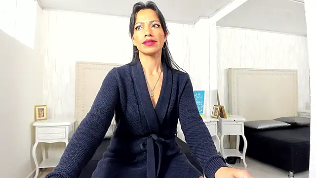 Snapshot of FernandaAvilax chatting on May 11, 2026, 7:33 pm FernandaAvilax online show from May 11, 2026, 7:33 pm