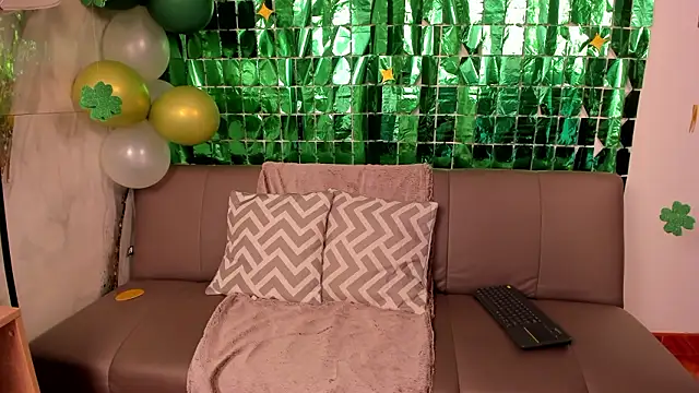 Kitty Milk nm online show from March 21, 2026, 3:05 pm