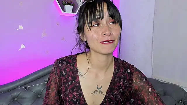 Mistymoon online show from April 3, 2026, 1:34 am