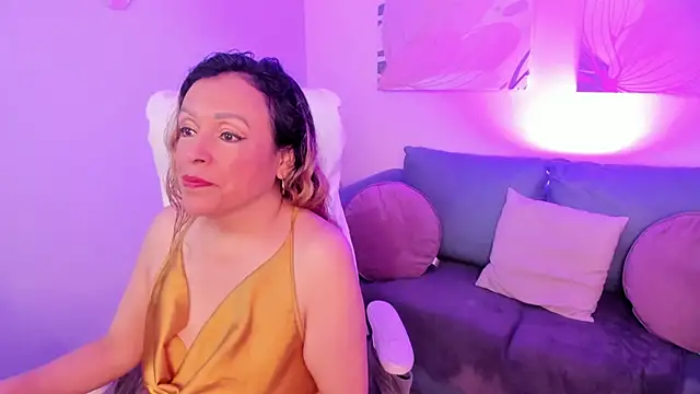 Snapshot of Ivonne_4 chatting on March 29, 2026, 1:13 pm Ivonne 4 online show from March 29, 2026, 1:13 pm