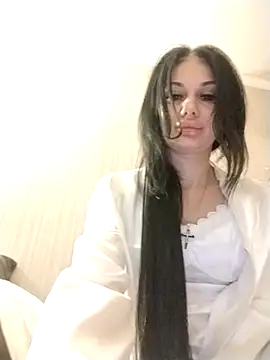 Snapshot of evavibe_ chatting on February 28, 2026, 8:08 pm evavibe online show from February 28, 2026, 8:08 pm