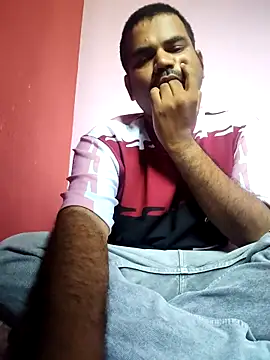 Snapshot of rkr1996kum chatting on April 12, 2026, 9:12 am rkr1996kum online show from April 12, 2026, 9:12 am