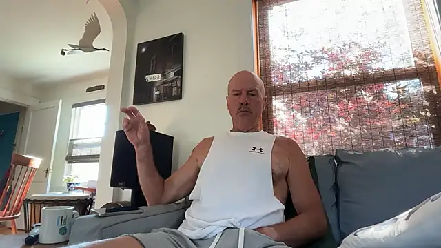 Snapshot of Guy__Grey chatting on July 11, 2026, 12:16 pm Guy Grey online show from July 11, 2026, 12:16 pm