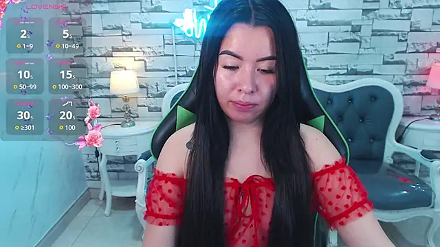 Snapshot of Kylia_a chatting on June 27, 2026, 1:06 pm Kylia a online show from June 27, 2026, 1:06 pm
