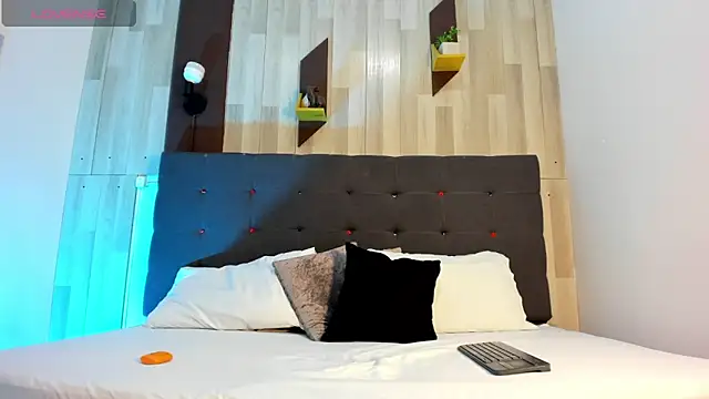 GabyRouge online show from February 26, 2026, 7:58 pm