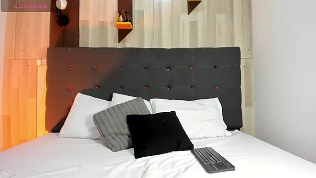 GabyRouge online show from February 27, 2026, 8:08 pm