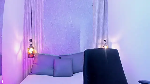 Snapshot of Eva_milfxxx chatting on March 15, 2026, 1:56 am Eva milfxxx online show from March 15, 2026, 1:56 am