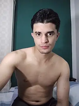 Snapshot of SebastianSkyler chatting on April 8, 2026, 11:01 am SebastianSkyler online show from April 8, 2026, 11:01 am