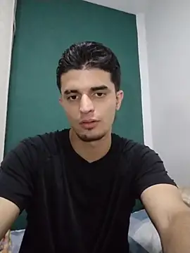 Snapshot of SebastianSkyler chatting on April 14, 2026, 9:47 am SebastianSkyler online show from April 14, 2026, 9:47 am