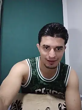 Snapshot of SebastianSkyler chatting on April 16, 2026, 9:10 am SebastianSkyler online show from April 16, 2026, 9:10 am