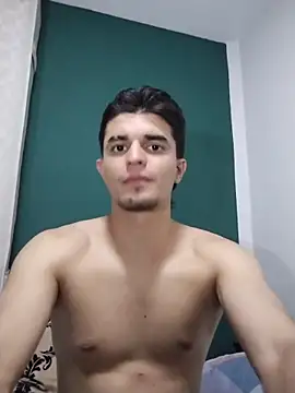 Snapshot of SebastianSkyler chatting on April 13, 2026, 10:52 am SebastianSkyler online show from April 13, 2026, 10:52 am