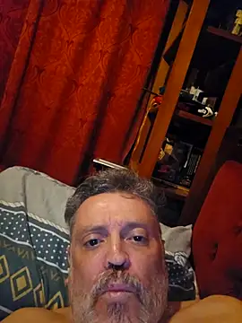 Snapshot of PilotingMuchness chatting on July 3, 2026, 6:20 am PilotingMuchness online show from July 3, 2026, 6:20 am