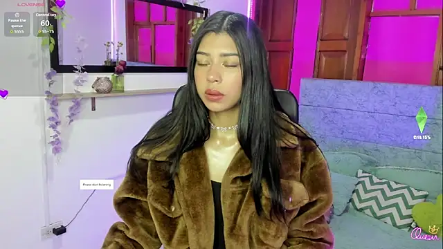 Aysha winxs online show from March 27, 2026, 3:04 am