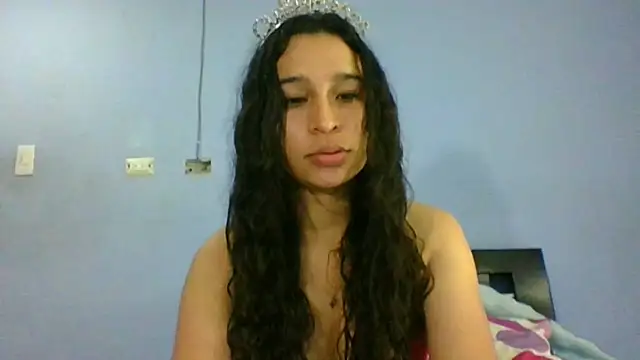 scarlettscottx  online show from July 15, 2026, 2:18 am