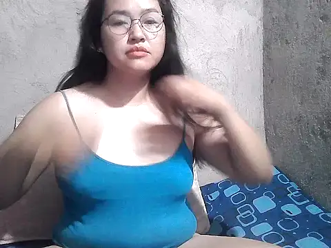 Snapshot of wildchinita00 chatting on May 17, 2026, 9:26 pm wildchinita00 online show from May 17, 2026, 9:26 pm