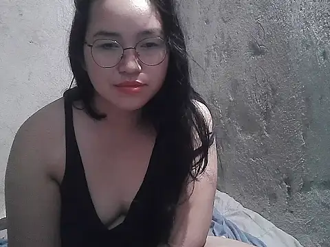 Snapshot of wildchinita00 chatting on April 19, 2026, 8:44 pm wildchinita00 online show from April 19, 2026, 8:44 pm