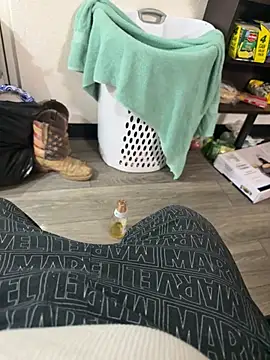 SavorredEscapist online show from February 19, 2026, 7:16 am