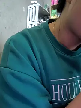 MayEva ly online show from March 6, 2026, 1:44 am