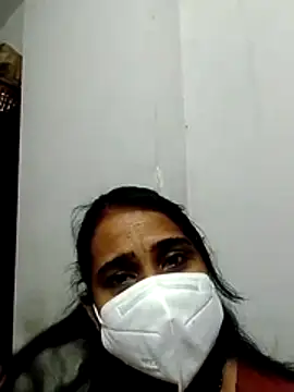 Snapshot of bad_riya chatting on February 23, 2026, 4:07 pm bad riya online show from February 23, 2026, 4:07 pm