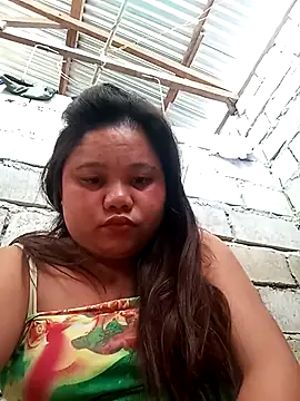 Snapshot of sweetlyn31 chatting on March 13, 2026, 6:07 am sweetlyn31 online show from March 13, 2026, 6:07 am