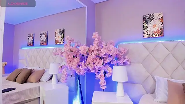 Snapshot of Bianca_Monroe_ chatting on March 23, 2026, 7:25 pm Bianca Monroe online show from March 23, 2026, 7:25 pm