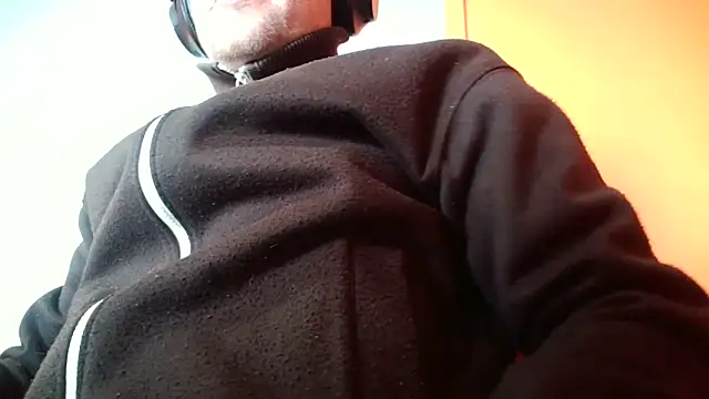 truble78 online show from April 14, 2026, 9:14 am