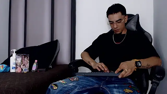 Endrick-23 online show from March 4, 2026, 3:58 am