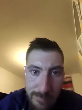 mladyTrans online show from February 26, 2026, 9:37 pm