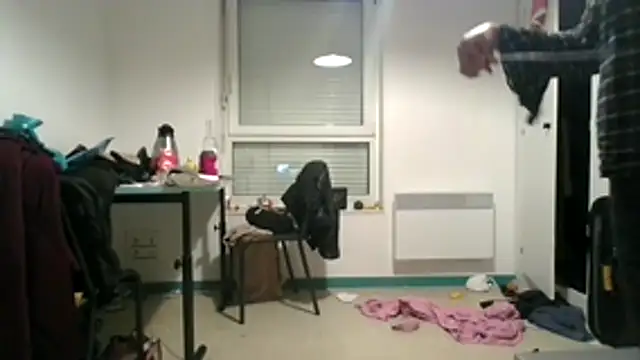 Snapshot of DolliaStarz chatting on February 19, 2026, 5:43 pm DolliaStarz online show from February 19, 2026, 5:43 pm