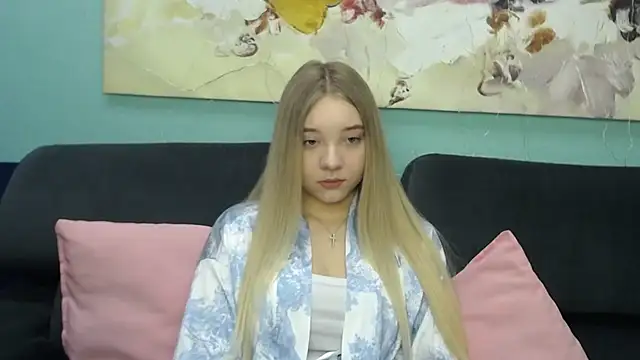 Snapshot of MilanaSiia chatting on March 1, 2026, 5:51 am MilanaSiia online show from March 1, 2026, 5:51 am