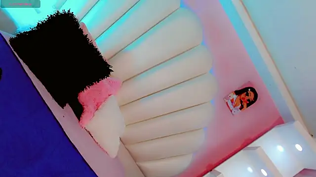 Daniiela Ember online show from March 3, 2026, 4:41 am