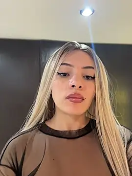Snapshot of romanovanita chatting on March 30, 2026, 4:25 am romanovanita online show from March 30, 2026, 4:25 am