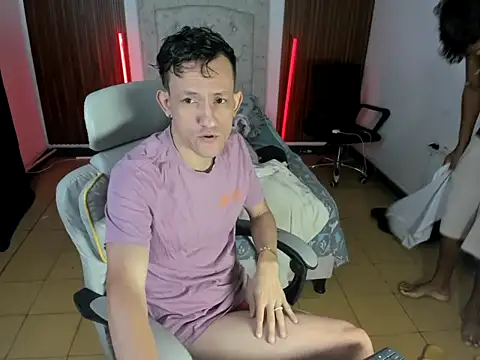 Snapshot of juan_and_luke chatting on February 23, 2026, 12:39 pm juan and luke online show from February 23, 2026, 12:39 pm