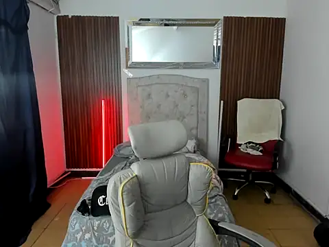 Snapshot of juan_and_luke chatting on March 10, 2026, 12:31 pm juan and luke online show from March 10, 2026, 12:31 pm