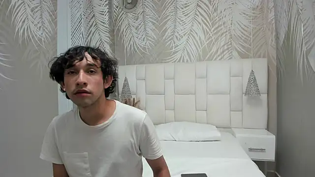 sammysexxx  online show from March 1, 2026, 10:04 am