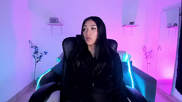 Snapshot of jaulyn_18 chatting on March 18, 2026, 1:57 pm jaulyn 18 online show from March 18, 2026, 1:57 pm