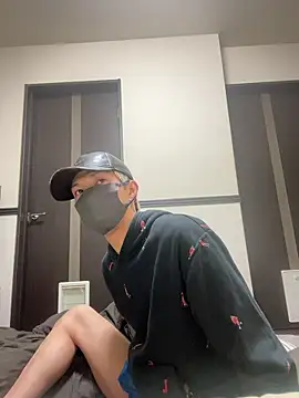 Snapshot of Yumemiru-k chatting on June 3, 2026, 12:06 pm Yumemiru-k online show from June 3, 2026, 12:06 pm