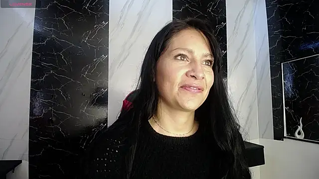 Snapshot of SofiaMoreno_ chatting on May 5, 2026, 2:09 pm SofiaMoreno online show from May 5, 2026, 2:09 pm