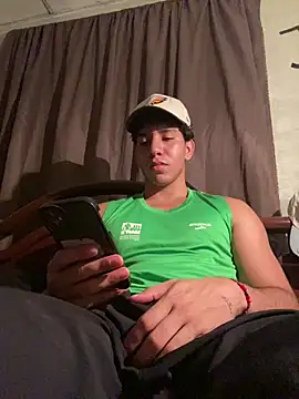 Snapshot of Alejandrososas chatting on June 30, 2026, 4:12 am Alejandrososas online show from June 30, 2026, 4:12 am
