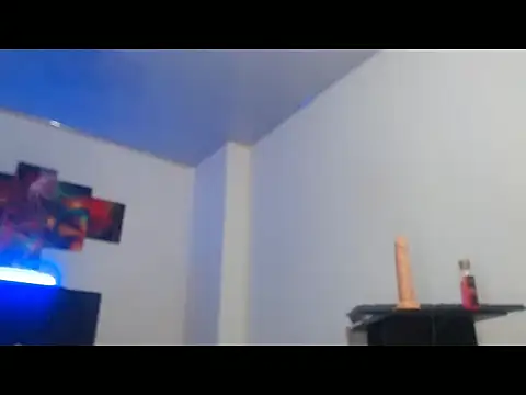 cellesthee online show from March 12, 2026, 5:02 am