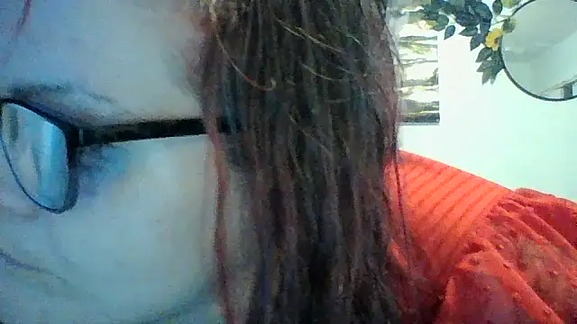 Snapshot of Sexymilf6992 chatting on February 27, 2026, 1:39 am Sexymilf6992 online show from February 27, 2026, 1:39 am