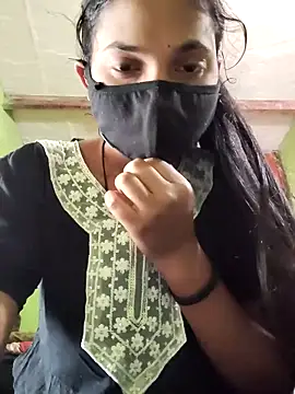 Cute aroshi online show from March 26, 2026, 9:07 am