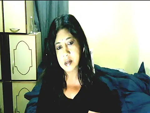 Snapshot of IndianPleasures21 chatting on June 23, 2026, 5:27 am IndianPleasures21 online show from June 23, 2026, 5:27 am