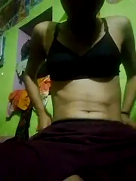 Snapshot of wifedesi7050 chatting on May 25, 2026, 5:11 pm wifedesi7050 online show from May 25, 2026, 5:11 pm