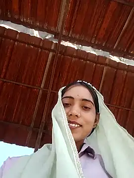 Snapshot of wifedesi7050 chatting on March 10, 2026, 9:02 am wifedesi7050 online show from March 10, 2026, 9:02 am