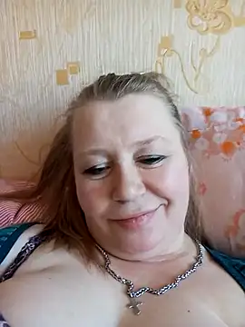 KiraStanton online show from April 26, 2026, 8:11 am