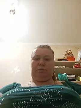 Snapshot of KiraStanton chatting on June 1, 2026, 8:41 pm KiraStanton online show from June 1, 2026, 8:41 pm